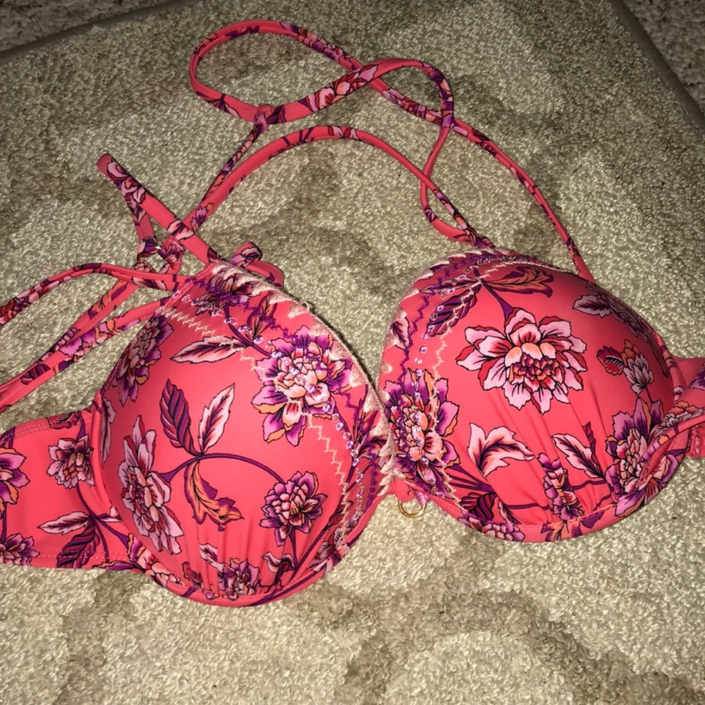 Bathing suit